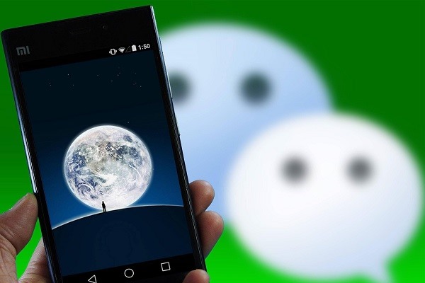 有人说今日头条不太可能替代微信，但会火过微博和知乎，而陌陌有些功能已超越微信，你怎么看？